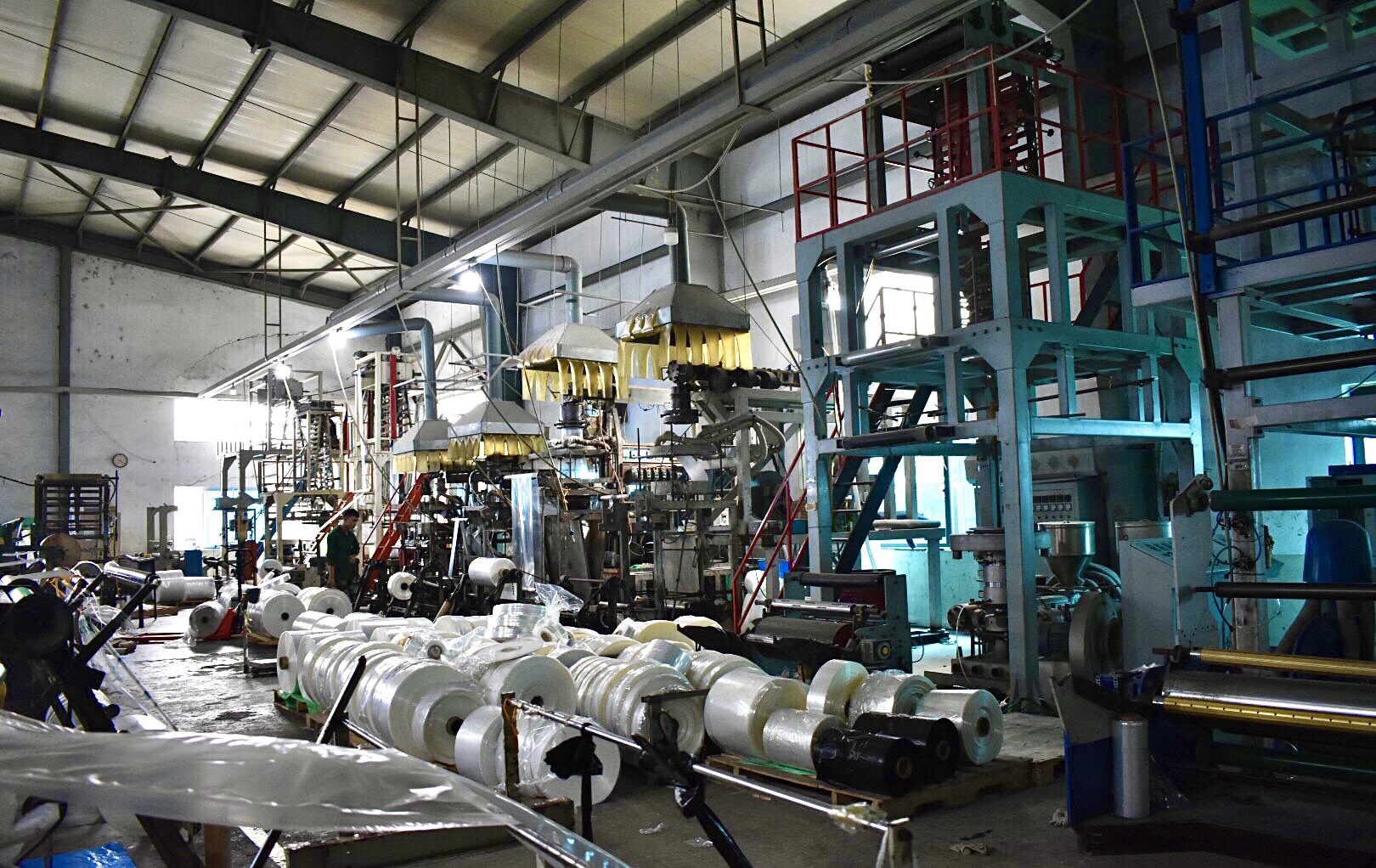 CÔNG TY TNHH SẢN XUẤT VÀ THƯƠNG MẠI NGŨ LONG